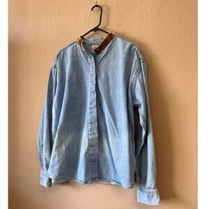 Vintage 90's Midwestern Denim Co. lightwash long sleeve button down size M